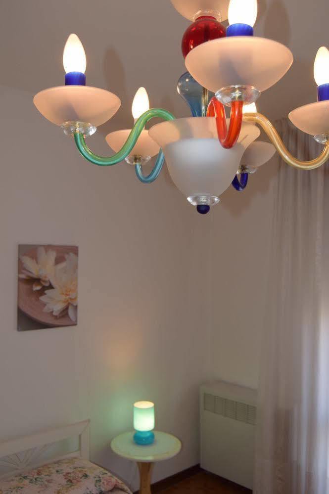 Casa Vacanza E Per Lavoro Elena E Carla Spinea Buitenkant foto